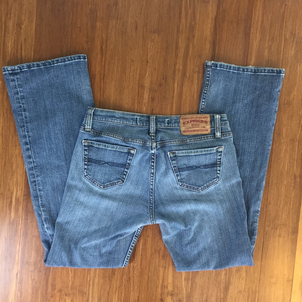 Express Jeans - Picture 3 of 7